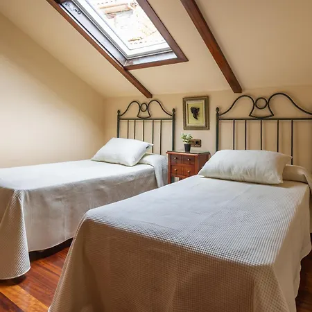 Casa Larsanadrian 2 منزل ريفي *