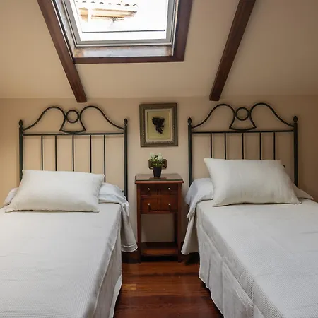 Casa Larsanadrian 2 منزل ريفي *